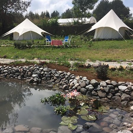 Acatitlan Glamping Hotel Valle de Bravo Buitenkant foto
