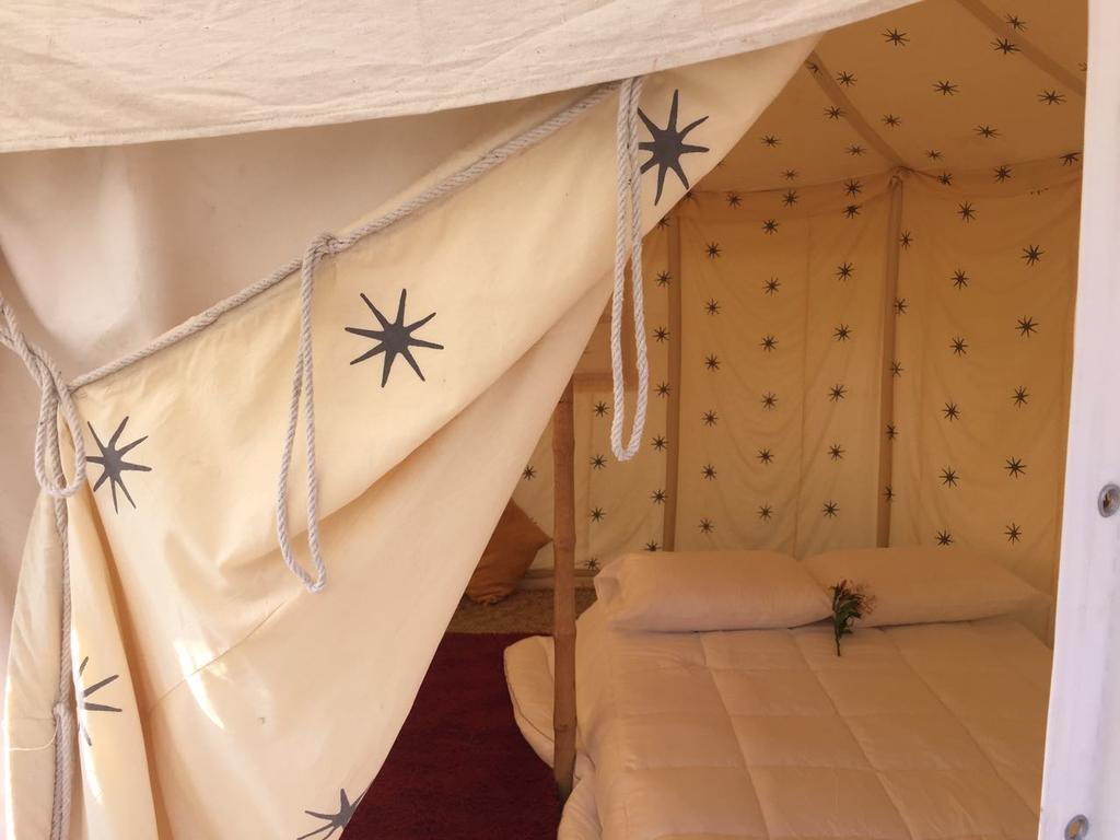 Acatitlan Glamping Hotel Valle de Bravo Buitenkant foto