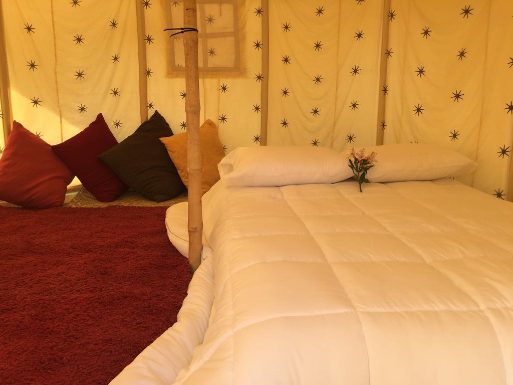 Acatitlan Glamping Hotel Valle de Bravo Buitenkant foto